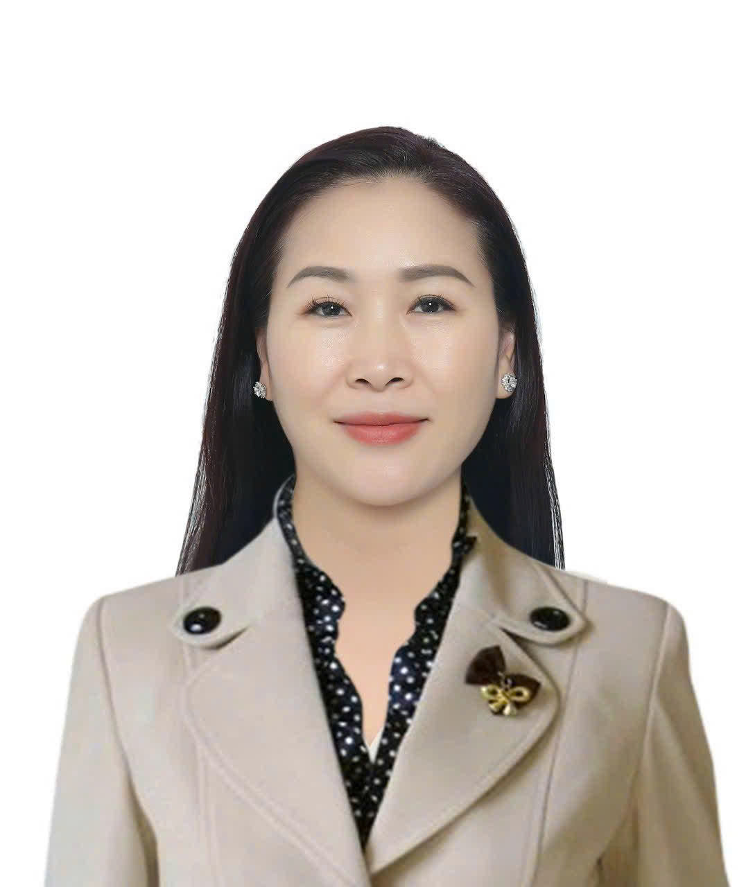 Bà ĐINH NGỌC CHÂU HƯƠNG